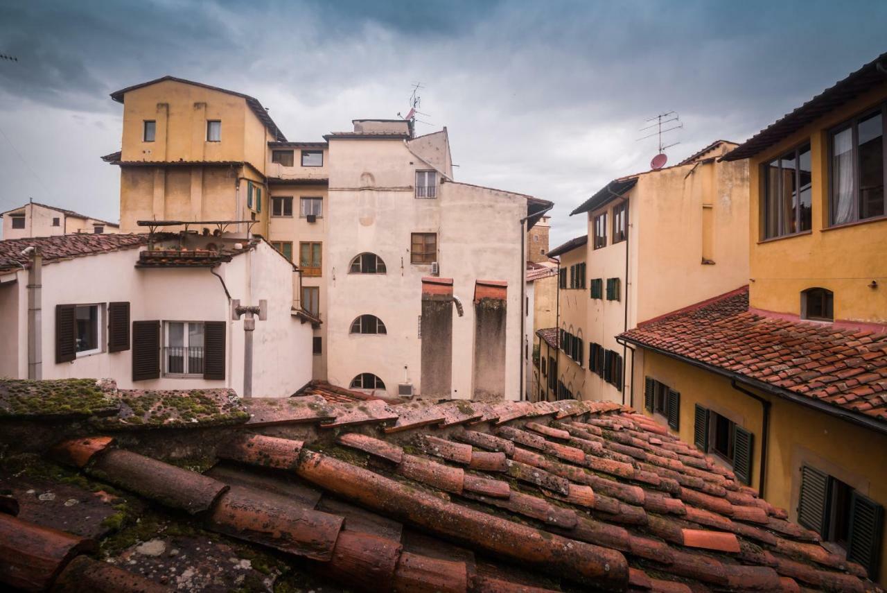 Location In Inviting Apartment Florenz